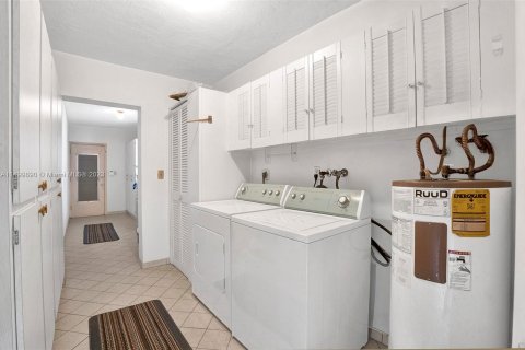 Casa en venta en Tamarac, Florida, 2 dormitorios, 179.39 m2 № 889957 - foto 30