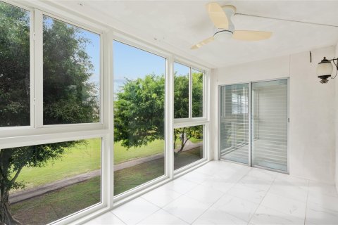 Copropriété à vendre à Coconut Creek, Floride: 2 chambres, 119.38 m2 № 786070 - photo 12