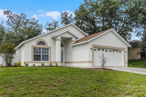 House in Davenport, Florida 3 bedrooms, 134.71 sq.m. № 1359400 - photo 6