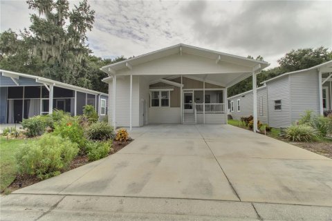 Copropriété à vendre à Leesburg, Floride: 3 chambres, 116.41 m2 № 1359402 - photo 1