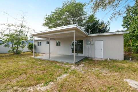 Casa en venta en Pembroke Pines, Florida, 3 dormitorios, 125.23 m2 № 984023 - foto 10