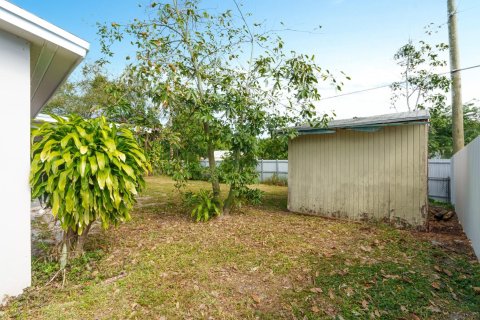 Villa ou maison à vendre à Pembroke Pines, Floride: 3 chambres, 125.23 m2 № 984023 - photo 11