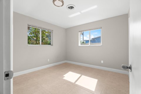 Casa en venta en Pembroke Pines, Florida, 3 dormitorios, 125.23 m2 № 984023 - foto 17