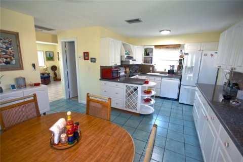 Casa en venta en Lehigh Acres, Florida, 2 dormitorios, 115.66 m2 № 1251004 - foto 12