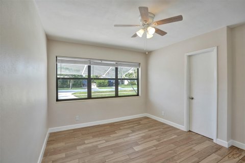 House in North Palm Beach, Florida 3 bedrooms, 106.93 sq.m. № 1186659 - photo 15