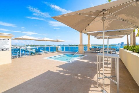 Copropriété à vendre à Riviera Beach, Floride: 2 chambres, 162.02 m2 № 1186651 - photo 15