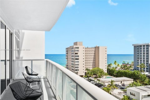 Condo in Fort Lauderdale, Florida, 2 bedrooms  № 1321734 - photo 9