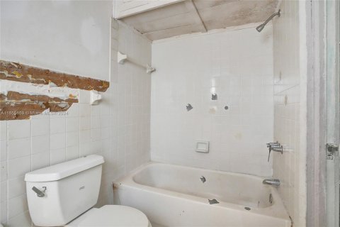 Casa en venta en Miami, Florida, 2 dormitorios, 106 m2 № 1354570 - foto 23