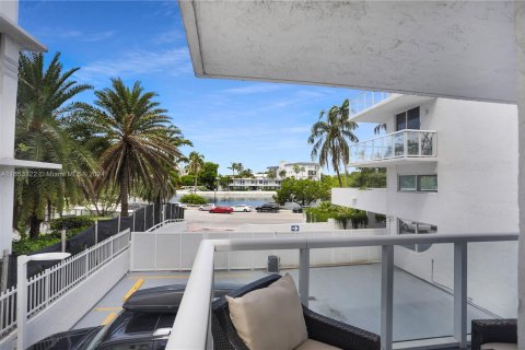 Condominio en venta en Miami Beach, Florida, 1 dormitorio, 92.34 m2 № 1354532 - foto 16