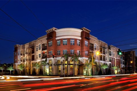 Apartment in Tampa, Florida 1 bedroom, 78.04 sq.m. № 1350298 - photo 1