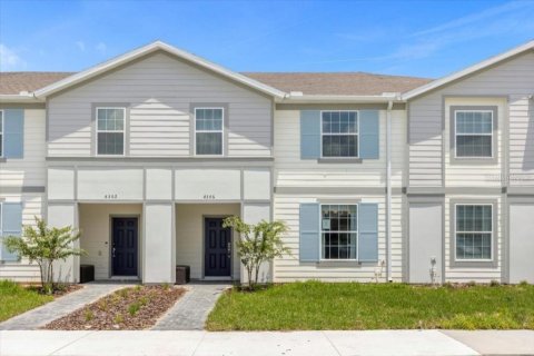 Townhouse in Davenport, Florida 5 bedrooms, 210.24 sq.m. № 1426532 - photo 1