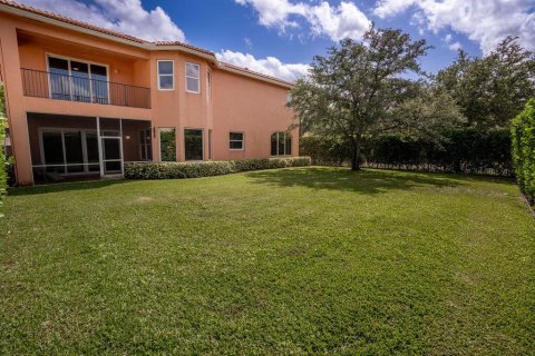 House in Lake Worth, Florida 4 bedrooms, 394.46 sq.m. № 1118117 - photo 7