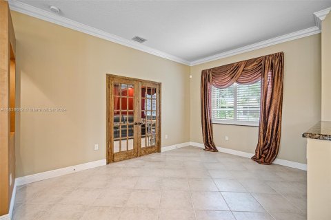 Villa ou maison à vendre à Davie, Floride: 3 chambres, 232.07 m2 № 1329361 - photo 10