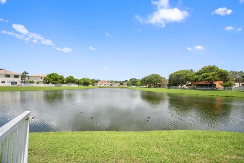 Villa ou maison à vendre à Pembroke Pines, Floride: 5 chambres, 268.95 m2 № 1325376 - photo 7