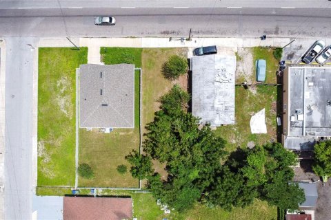 Terreno en venta en Tampa, Florida № 1358307 - foto 8