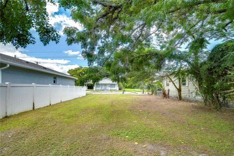 Terreno en venta en Tampa, Florida № 1358307 - foto 4