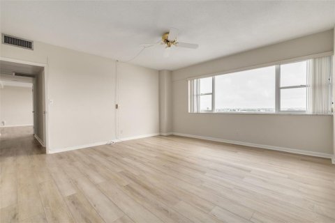 Copropriété à vendre à Clearwater, Floride: 2 chambres, 125.42 m2 № 1358047 - photo 24