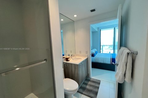 Copropriété à louer à Miami, Floride: 2 chambres, 107.02 m2 № 1206881 - photo 11