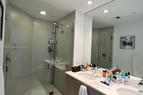 Copropriété à louer à Miami, Floride: 2 chambres, 107.02 m2 № 1206881 - photo 26