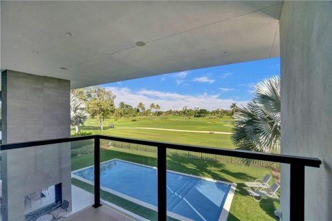 Villa ou maison à vendre à Fort Lauderdale, Floride: 6 chambres, 567.35 m2 № 195760 - photo 8