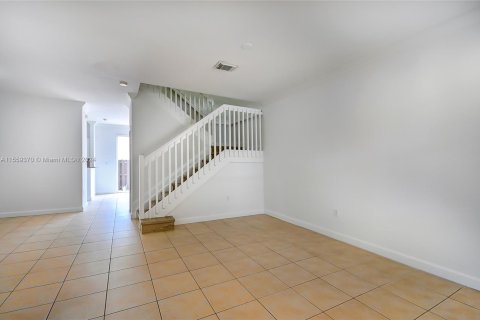 Casa en venta en Doral, Florida, 3 dormitorios, 156.35 m2 № 1098369 - foto 13