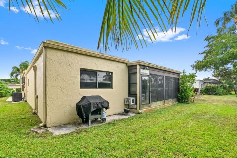 Villa ou maison à vendre à Lake Worth, Floride: 3 chambres, 217.21 m2 № 1178475 - photo 11