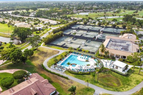 Villa ou maison à vendre à Lake Worth, Floride: 3 chambres, 217.21 m2 № 1178475 - photo 1