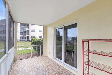 Copropriété à vendre à Coral Springs, Floride: 2 chambres, 83.61 m2 № 862673 - photo 19