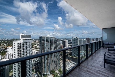 Condominio en venta en Miami, Florida, 2 dormitorios, 116.41 m2 № 1385740 - foto 14