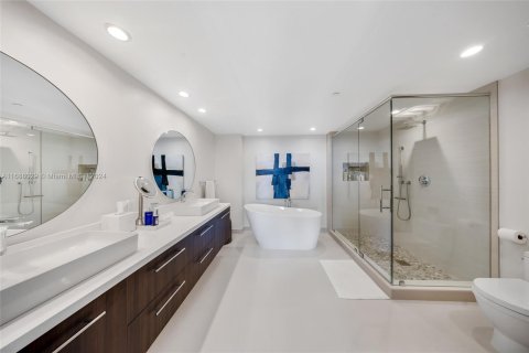 Condominio en venta en Miami, Florida, 2 dormitorios, 121.98 m2 № 1431267 - foto 26