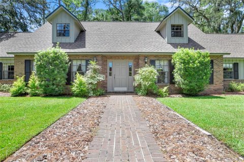 Villa ou maison à vendre à DeLand, Floride: 4 chambres, 220.18 m2 № 1285909 - photo 2