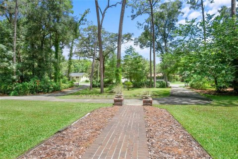 Villa ou maison à vendre à DeLand, Floride: 4 chambres, 220.18 m2 № 1285909 - photo 4