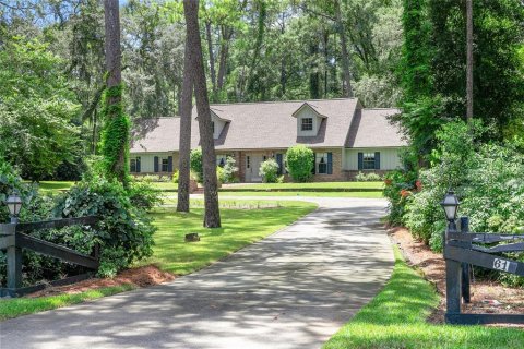 Villa ou maison à vendre à DeLand, Floride: 4 chambres, 220.18 m2 № 1285909 - photo 5