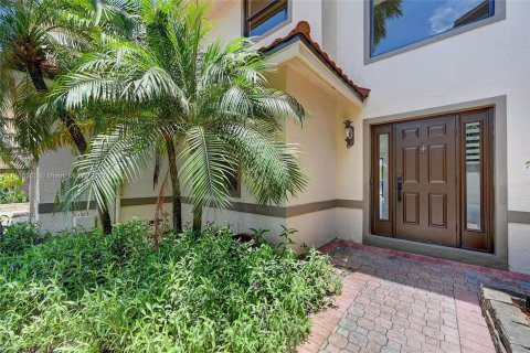 Touwnhouse à vendre à Fort Lauderdale, Floride: 4 chambres, 251.86 m2 № 616835 - photo 2