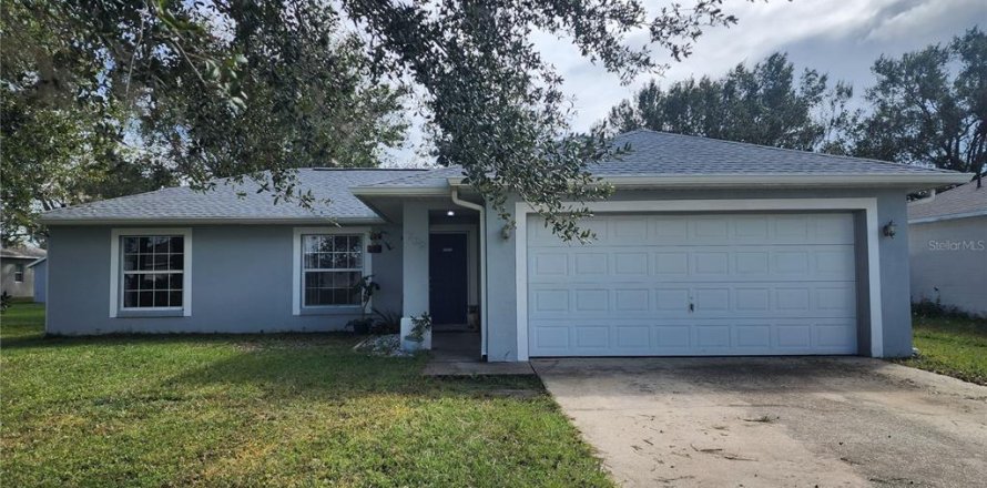 House in Kissimmee, Florida 3 bedrooms, 140.75 sq.m. № 1432595