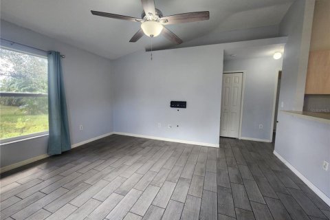 House in Kissimmee, Florida 3 bedrooms, 140.75 sq.m. № 1432595 - photo 6