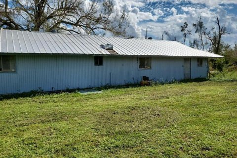 Villa ou maison à vendre à Punta Gorda, Floride: 3 chambres, 144.18 m2 № 224114 - photo 3