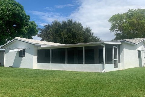 Casa en venta en Plantation, Florida, 2 dormitorios, 145.86 m2 № 1398212 - foto 2