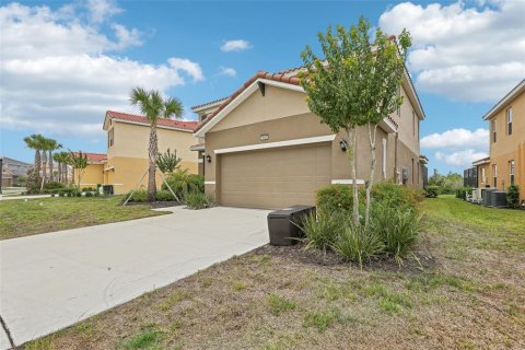 Villa ou maison à vendre à Davenport, Floride: 5 chambres, 273.32 m2 № 1251044 - photo 2