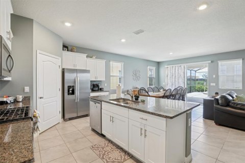 Casa en venta en Davenport, Florida, 5 dormitorios, 273.32 m2 № 1251044 - foto 11