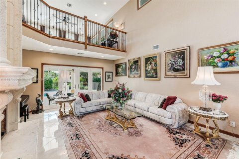 Casa en venta en Coral Springs, Florida, 5 dormitorios, 445.28 m2 № 880132 - foto 6