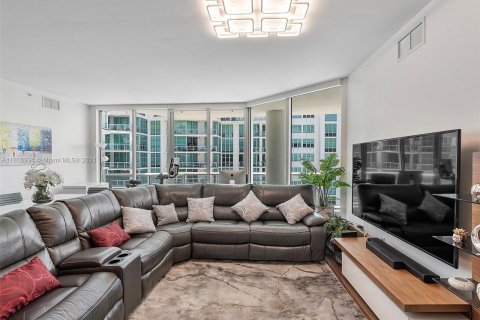 Condominio en venta en Aventura, Florida, 2 dormitorios, 147.71 m2 № 1239708 - foto 7