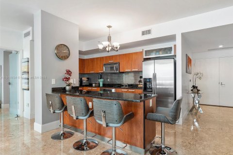 Condo in Aventura, Florida, 2 bedrooms  № 1239708 - photo 15