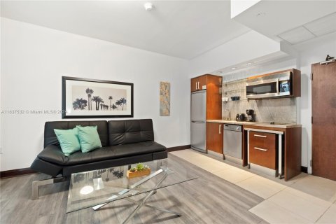 Condominio en venta en Miami Beach, Florida, 1 dormitorio, 41.53 m2 № 1309600 - foto 5