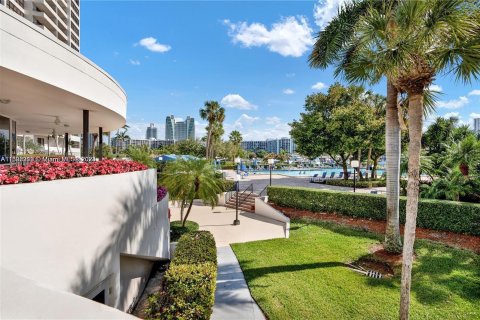 Copropriété à vendre à Hallandale Beach, Floride: 2 chambres, 130.06 m2 № 1309640 - photo 22