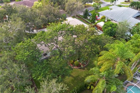 Villa ou maison à vendre à Homestead, Floride: 4 chambres, 216.93 m2 № 866368 - photo 6