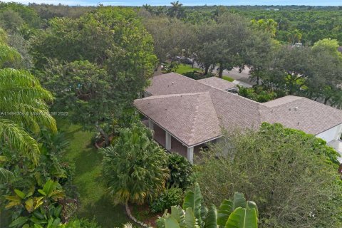 Villa ou maison à vendre à Homestead, Floride: 4 chambres, 216.93 m2 № 866368 - photo 8
