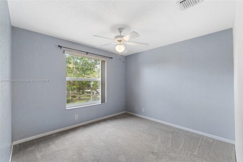 Townhouse in Sunrise, Florida 3 bedrooms, 129.69 sq.m. № 1400012 - photo 22