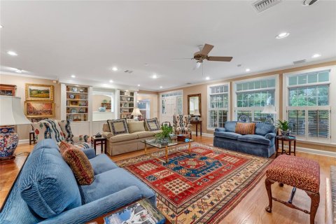 Villa ou maison à vendre à Orlando, Floride: 4 chambres, 427.26 m2 № 1429387 - photo 16