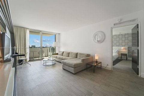 Condo in Miami Beach, Florida, 1 bedroom  № 1188120 - photo 6